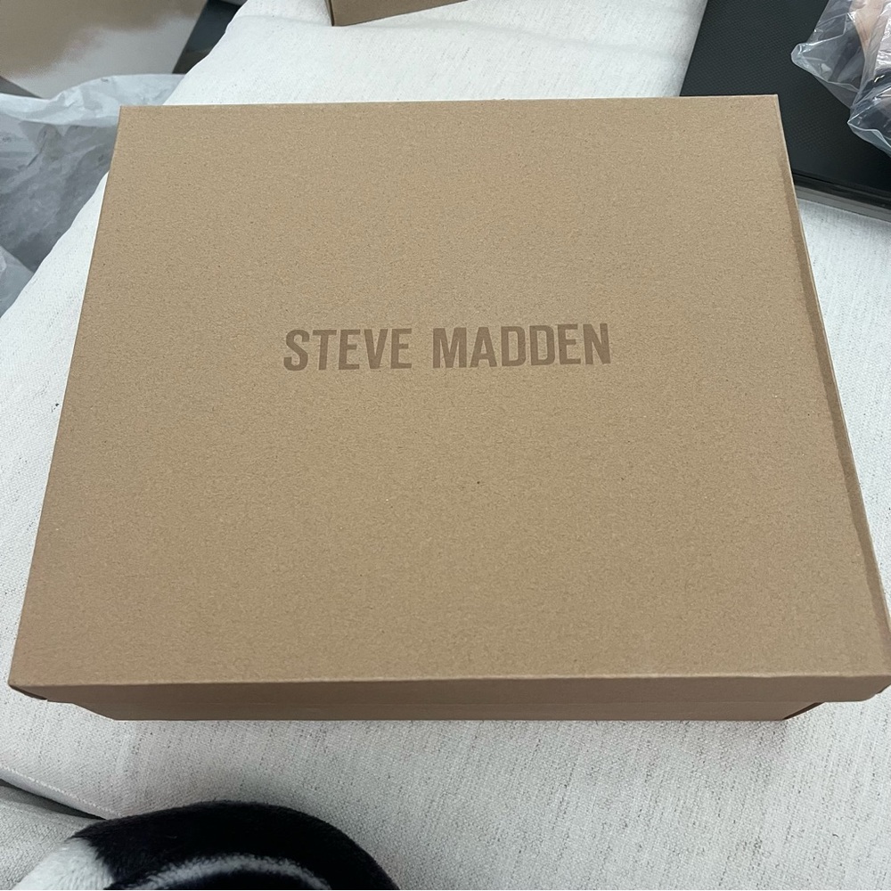NWT Steve Madden Rickki Boots - Picture 6 of 11